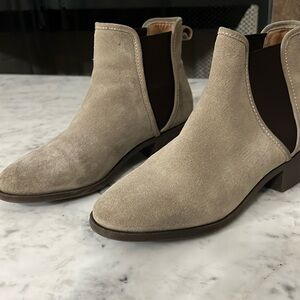 Women Steve Madden ankle boots